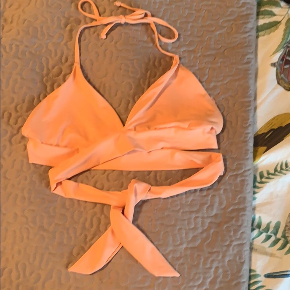 Wrap swim top in small.